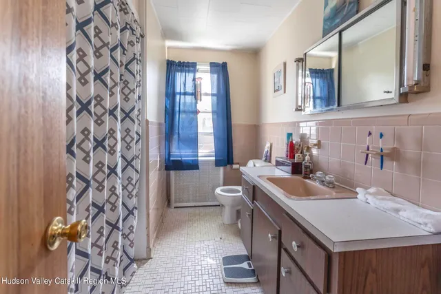 $1,200,000 | 211 Main Street, Saugerties, NY 12477