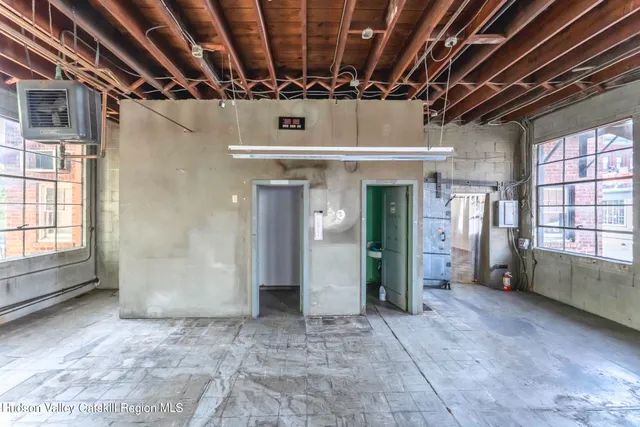 $1,200,000 | 211 Main Street, Saugerties, NY 12477