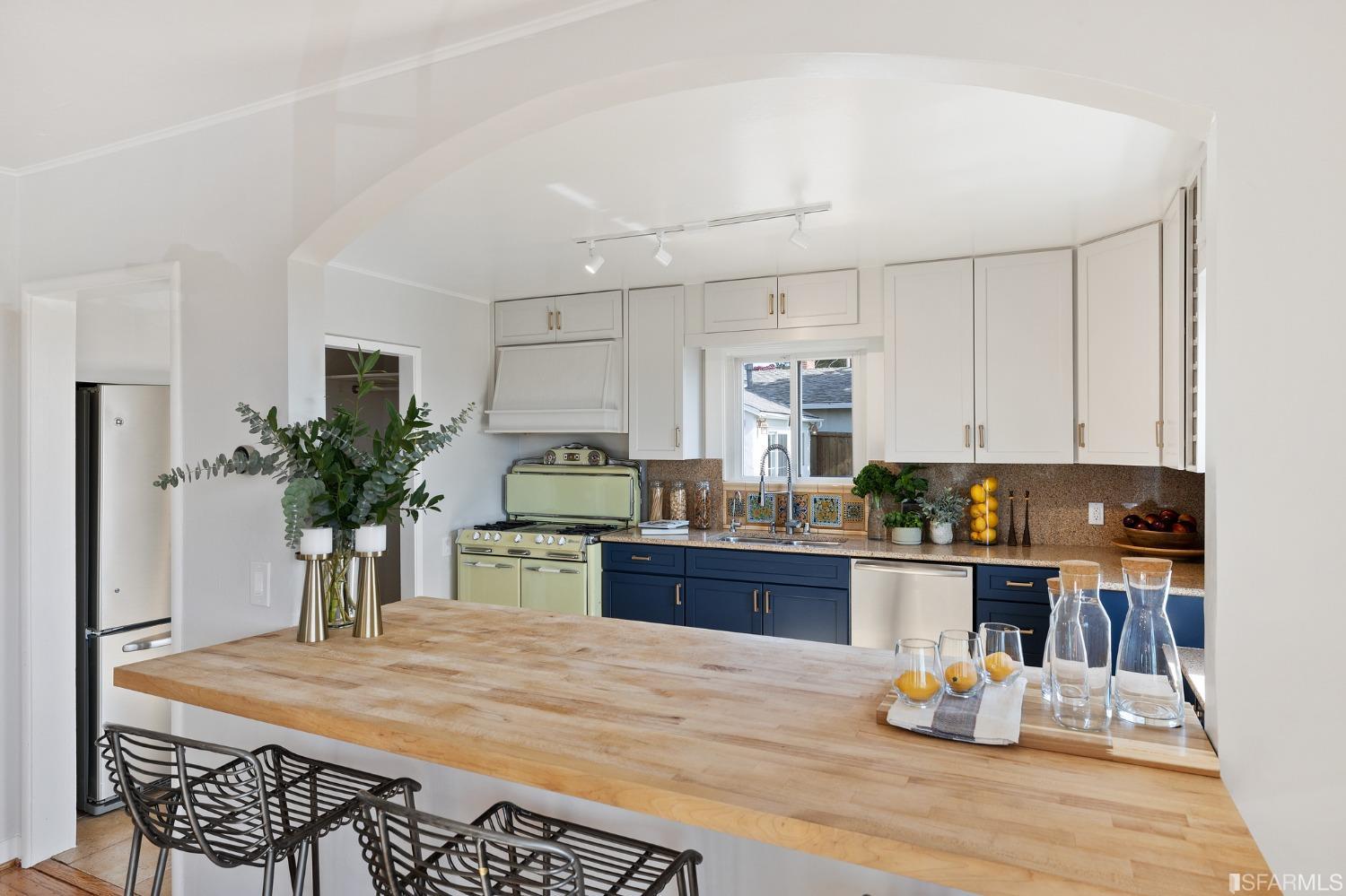 7318 Waldo Lane El Cerrito, CA 94530 - Photo 19 of 65