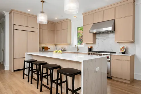 $2,150,000 | 1942 North Orchard Street, Unit 1N, Chicago, IL 60614