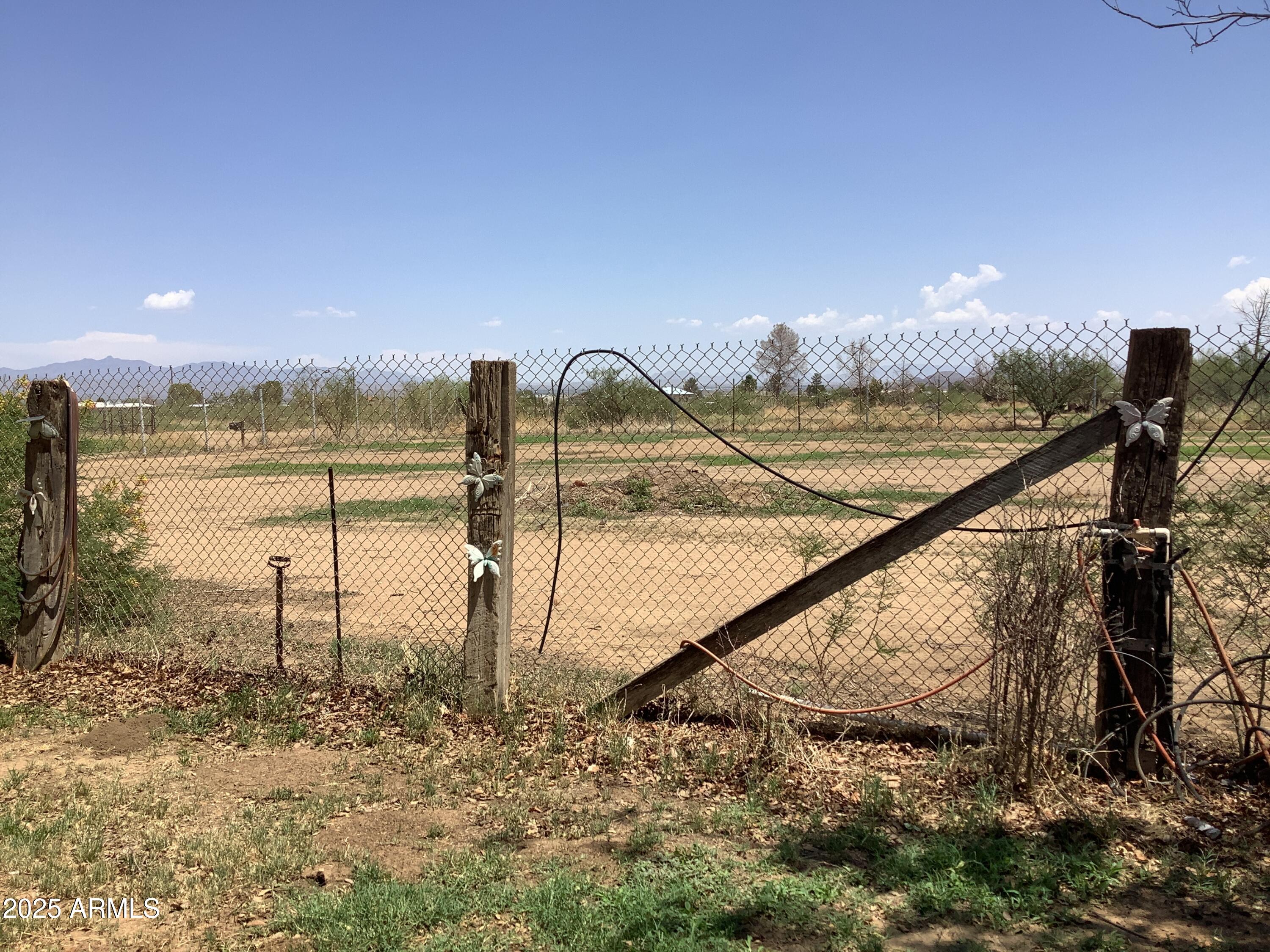 28 Cochise Way Cochise, AZ 85606 - Photo 33 of 51 a view of ocean
