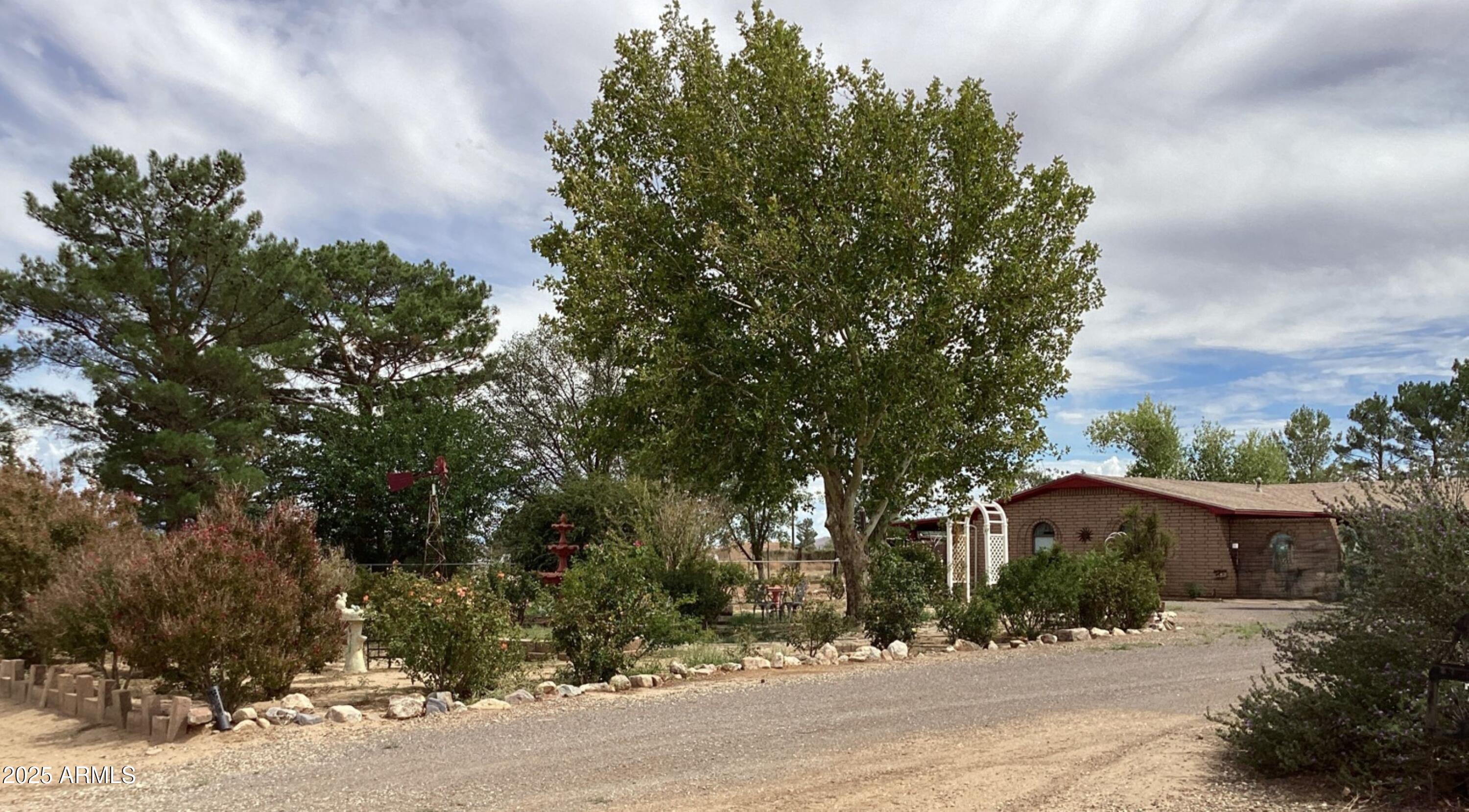 28 Cochise Way Cochise, AZ 85606 - Photo 46 of 51 a street view with residential house