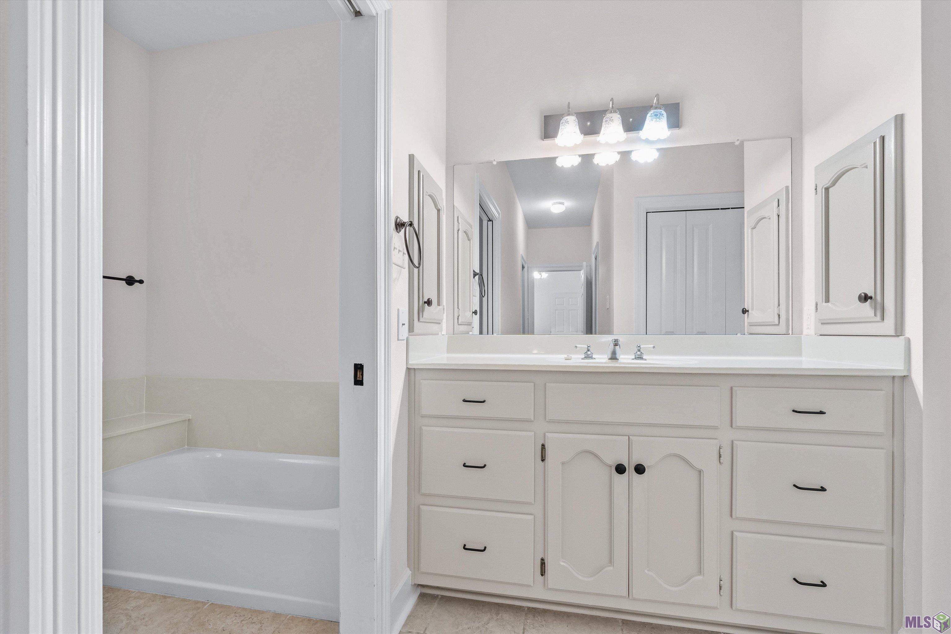 822 Woodcliff Drive Baton Rouge, LA 70815 - Photo 15 of 24