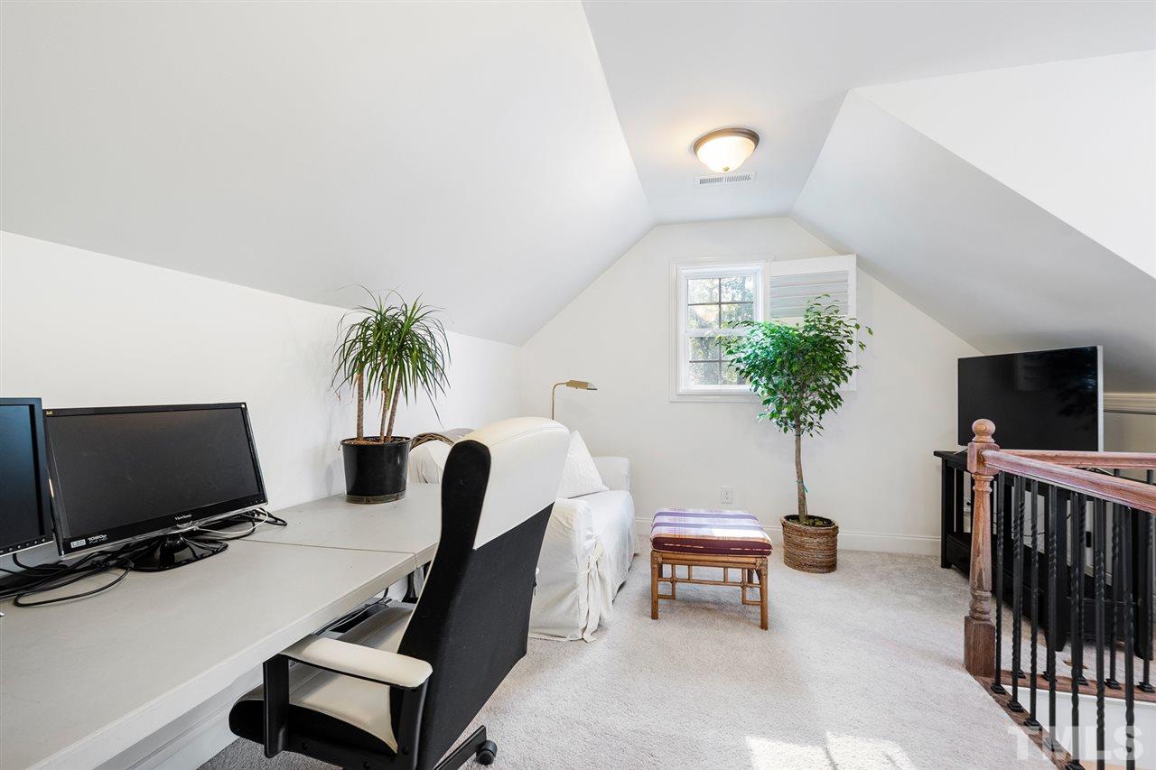 3411 Coleridge Drive Raleigh, NC 27609 - Photo 22 of 28