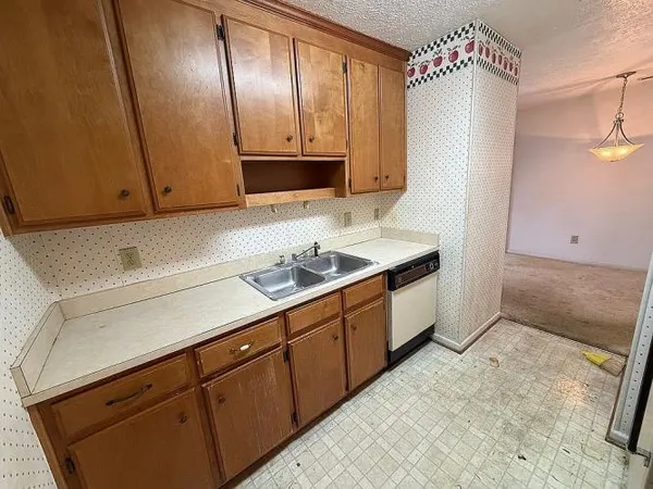 $199,000 | 120 Briarwood Place, Yorktown, VA 23692