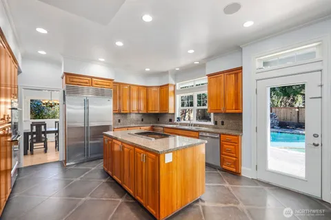 $2,875,000 | 6030 Ann Arbor Avenue Northeast, Seattle, WA 98115