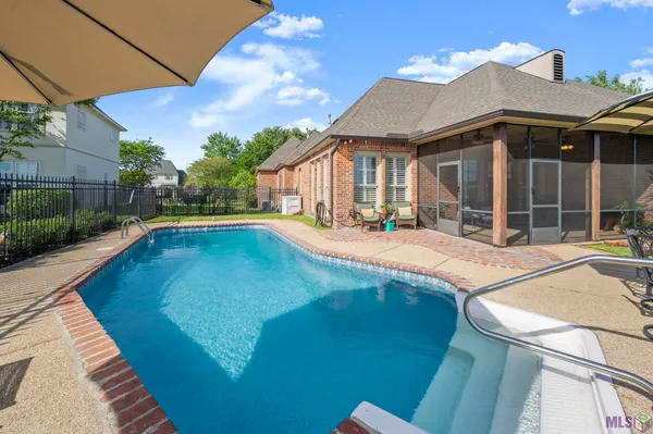 $514,000 | 2315 South Turnberry Avenue, Zachary, LA 70791