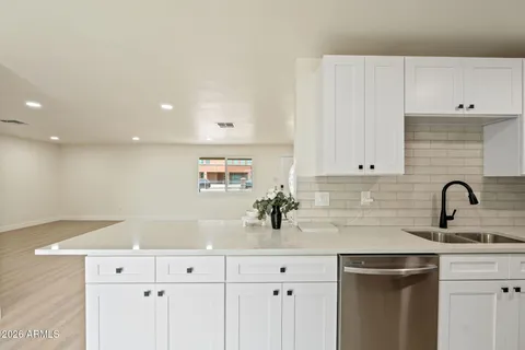 $425,000 | 2611 North 23rd Avenue, Phoenix, AZ 85009