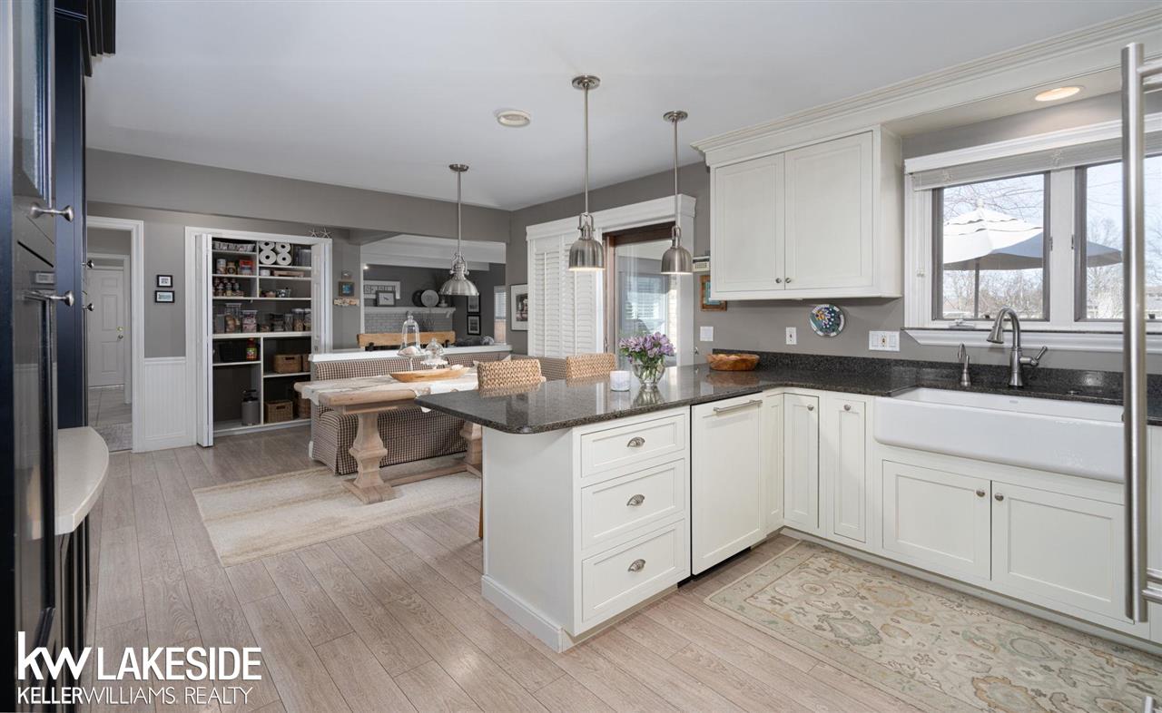 49670 Compass Point Drive New Baltimore, MI 48047 - Photo 26 of 69 50073229-25.JPG