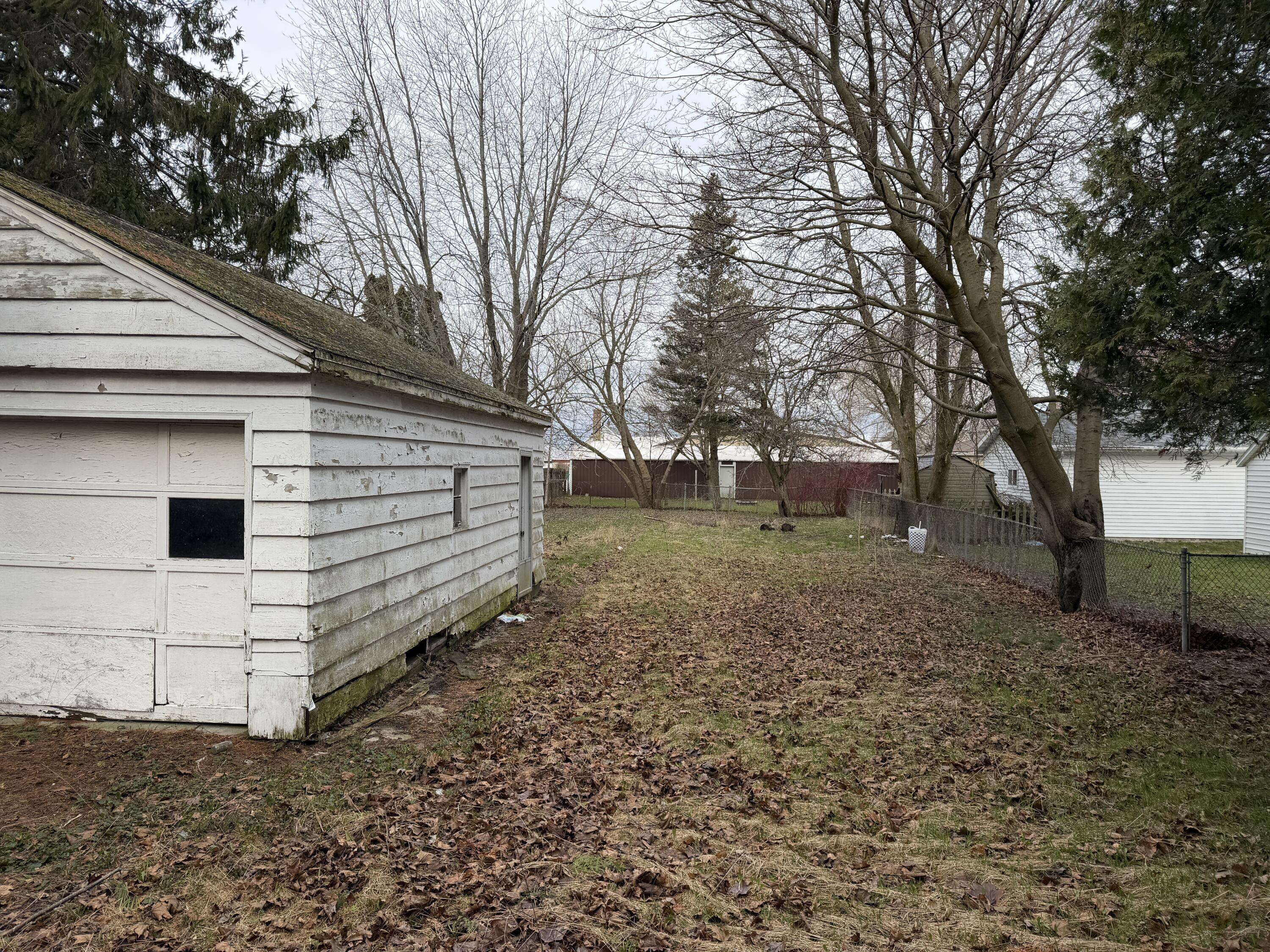 2014 Emmet Street Two Rivers, WI 54241 - Photo 12 of 13 IMG_0761