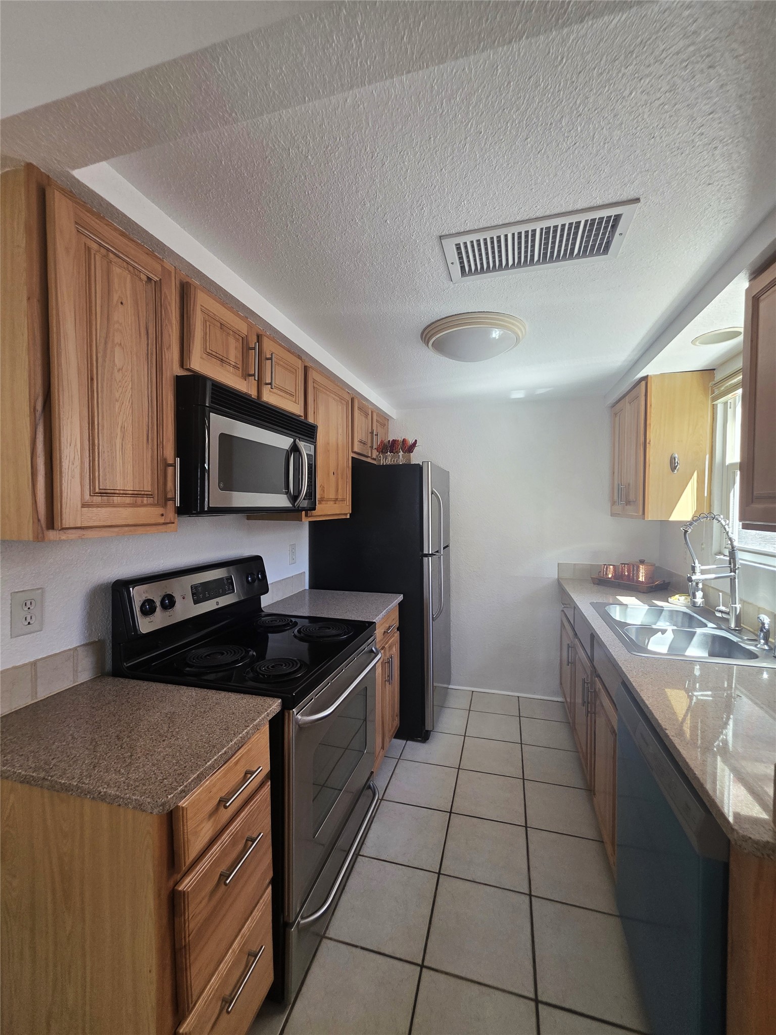 2210 Miguel Chavez Road, Unit 312 Santa Fe, NM 87505 - Photo 8 of 24