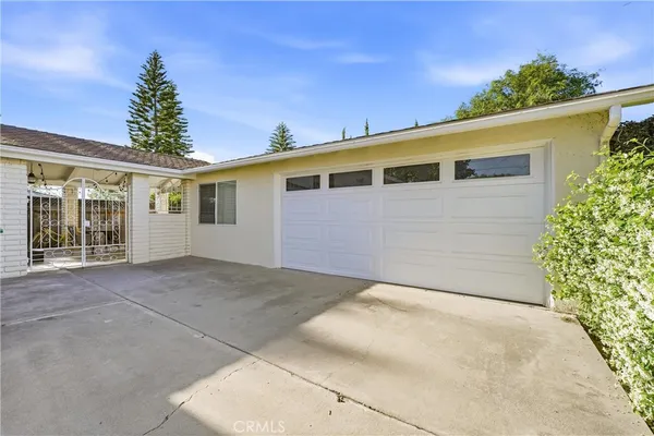 $1,190,000 | 713 East Sycamore Avenue, Orange, CA 92867