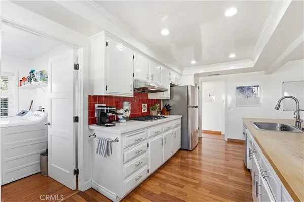 $1,190,000 | 713 East Sycamore Avenue, Orange, CA 92867