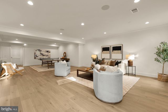 $4,995,000 | 9117 Redwood Avenue, Bethesda, MD 20817