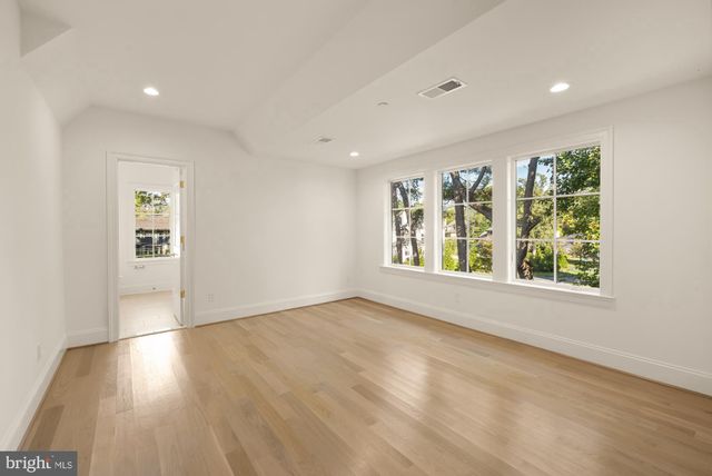 $4,995,000 | 9117 Redwood Avenue, Bethesda, MD 20817