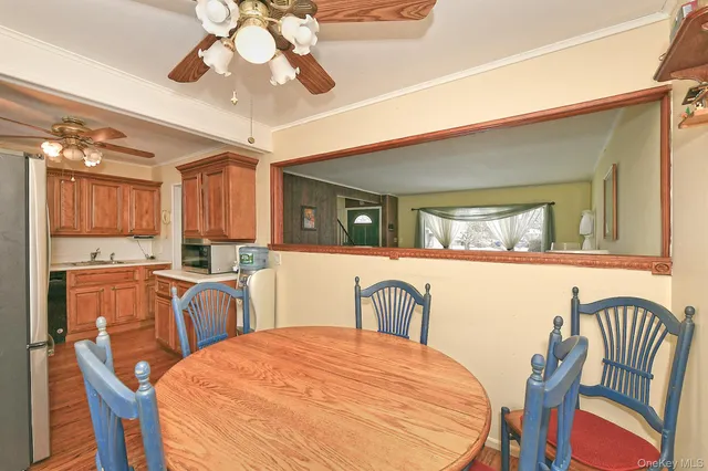 $715,000 | 325 Cayuga Avenue, East Meadow, NY 11554