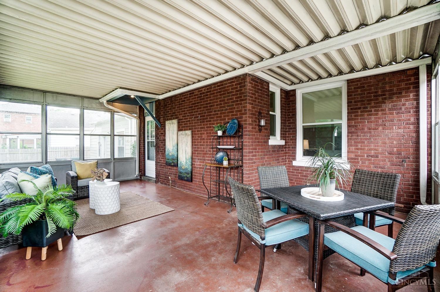3840 Edwards Road Cincinnati, OH 45209 - Photo 29 of 32