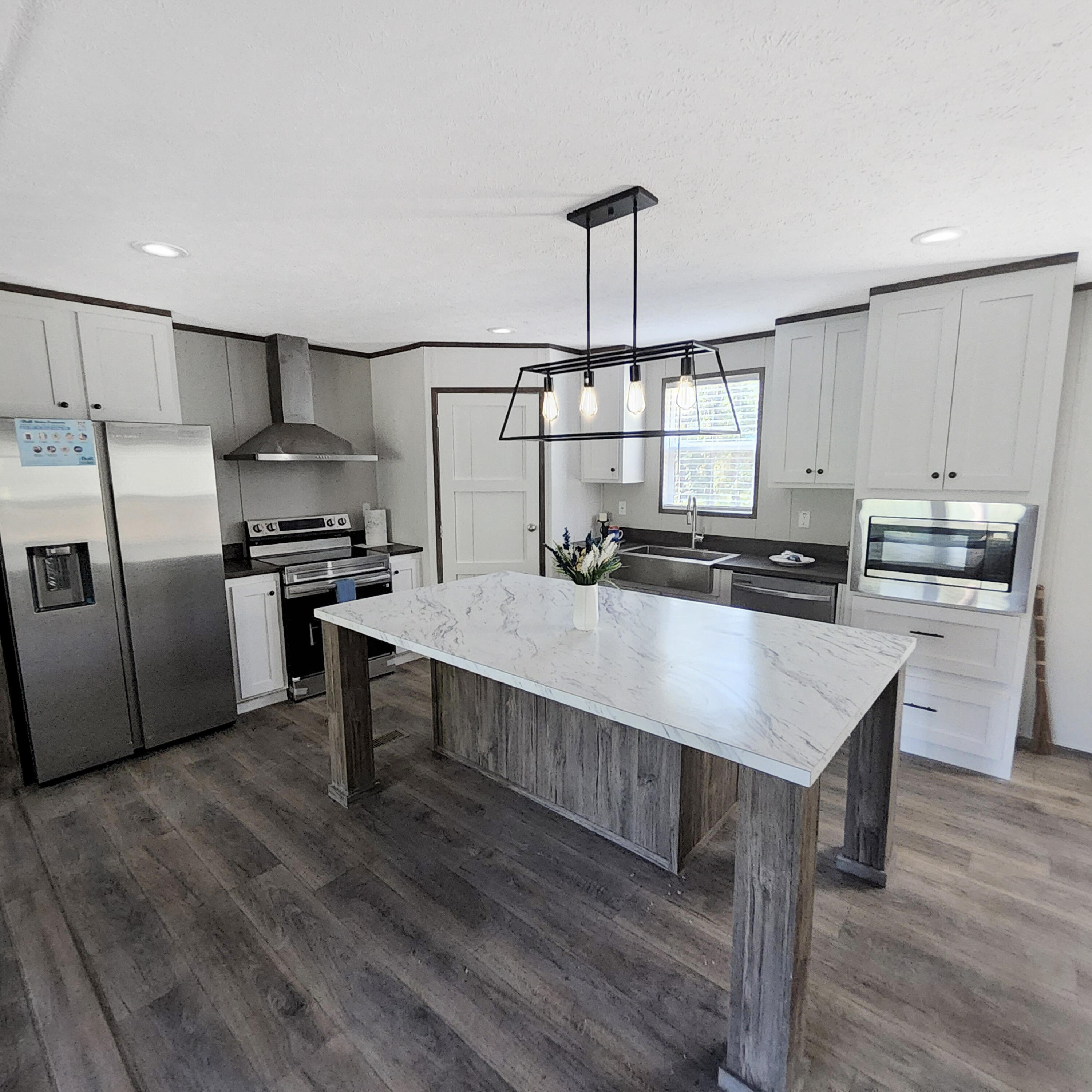 114 Leisure Street Reevesville, SC 29471 - Photo 12 of 58 20250919_095639