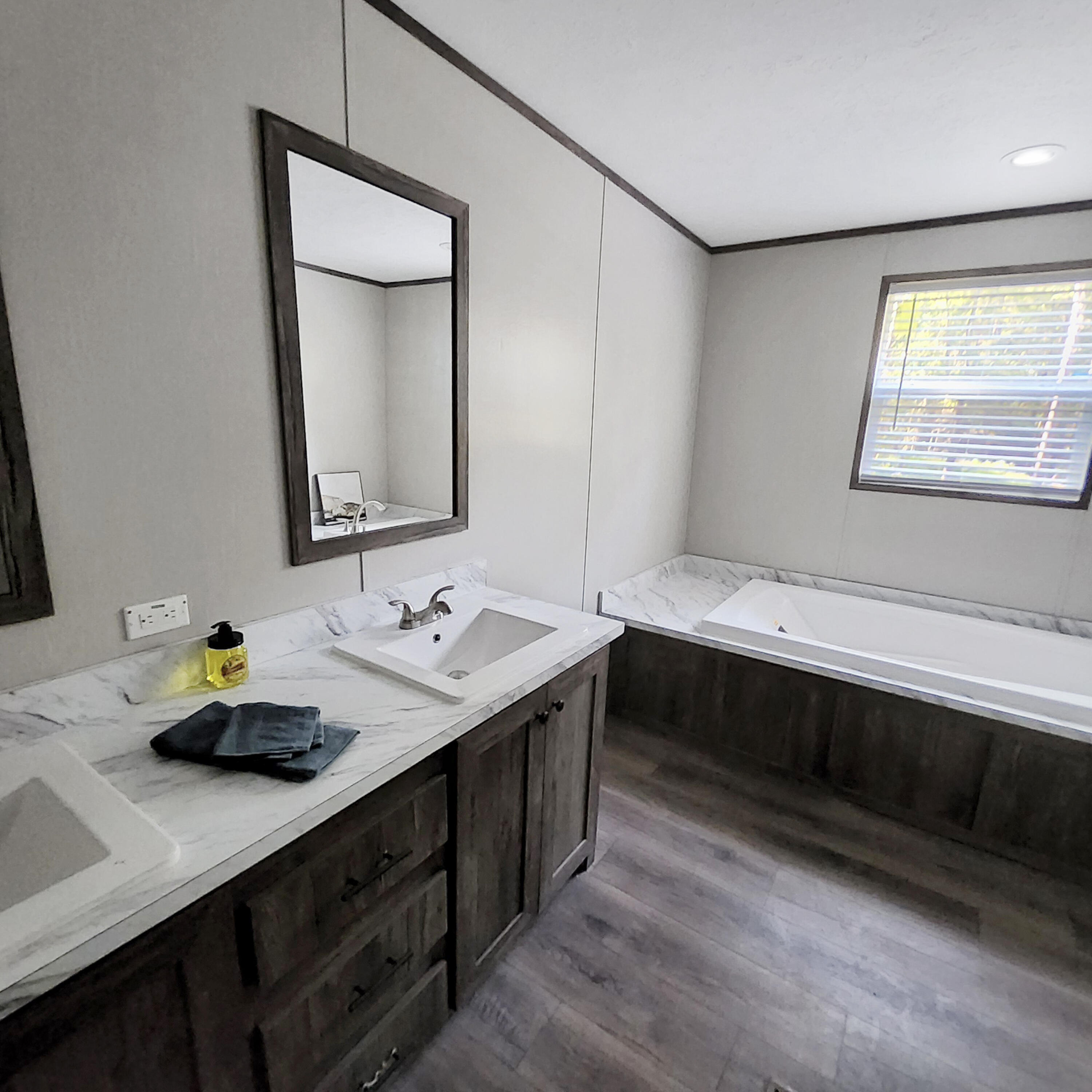 114 Leisure Street Reevesville, SC 29471 - Photo 20 of 58 20250919_095857