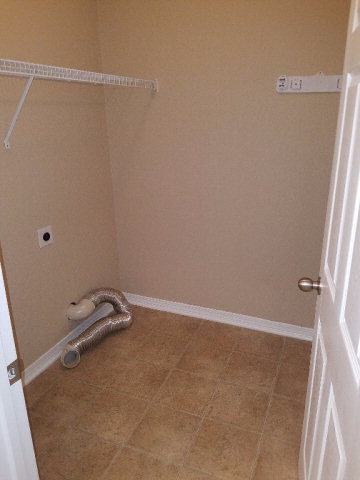 2651 South Juniper Street, Unit 302 Foley, AL 36535 - Photo 10 of 19 laundry room