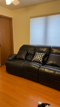 $180,000 | 3640 186th Street, Unit 405, Lansing, IL 60438