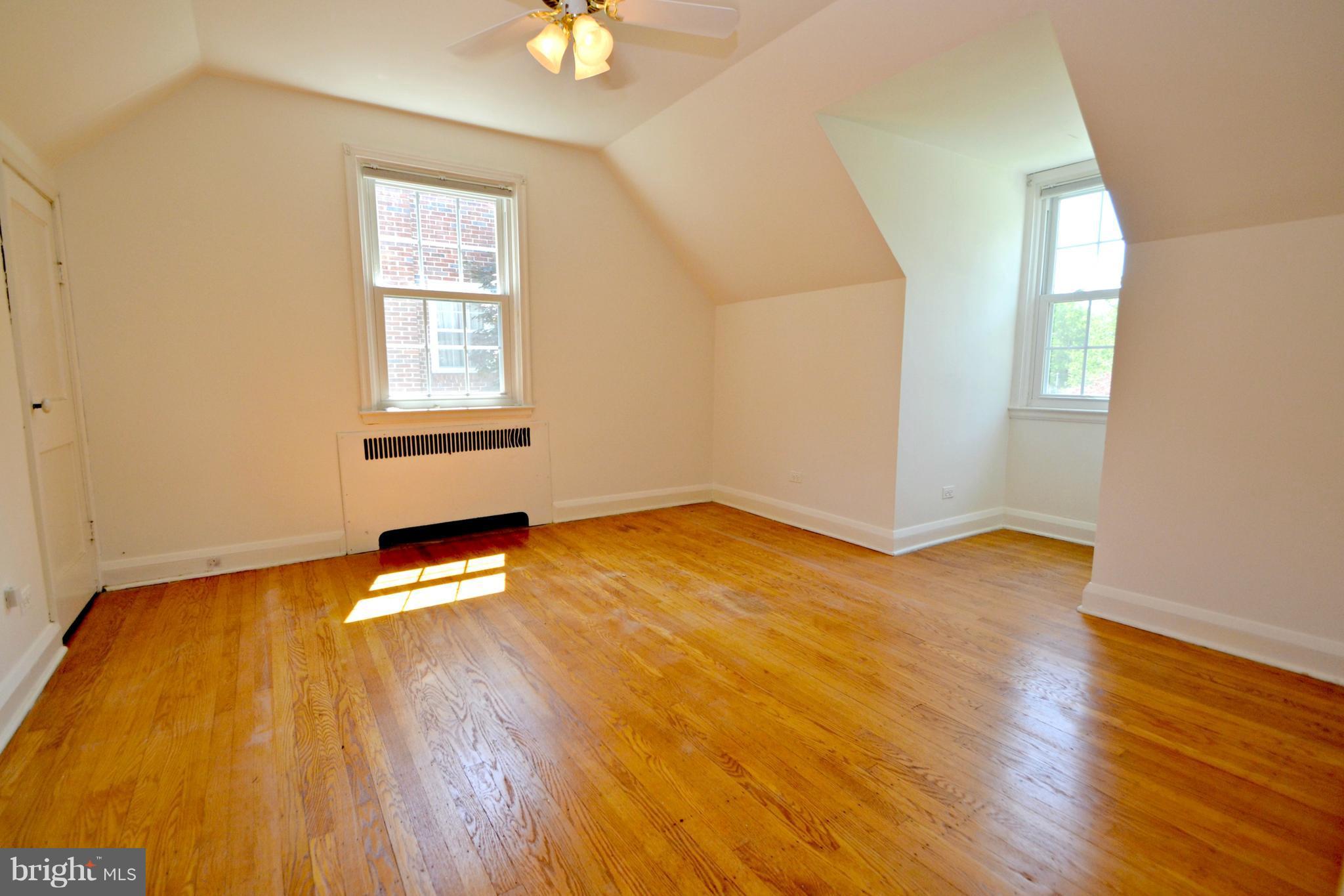 310 Alabama Road Towson, MD 21204 - Photo 13 of 25 Bedroom