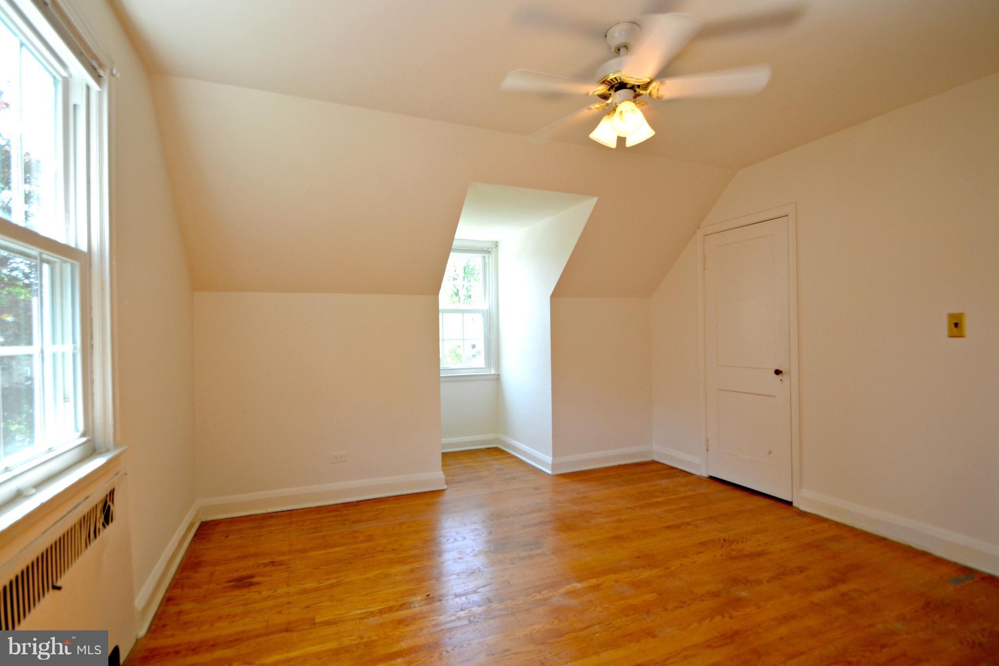 310 Alabama Road Towson, MD 21204 - Photo 14 of 25 Bedroom