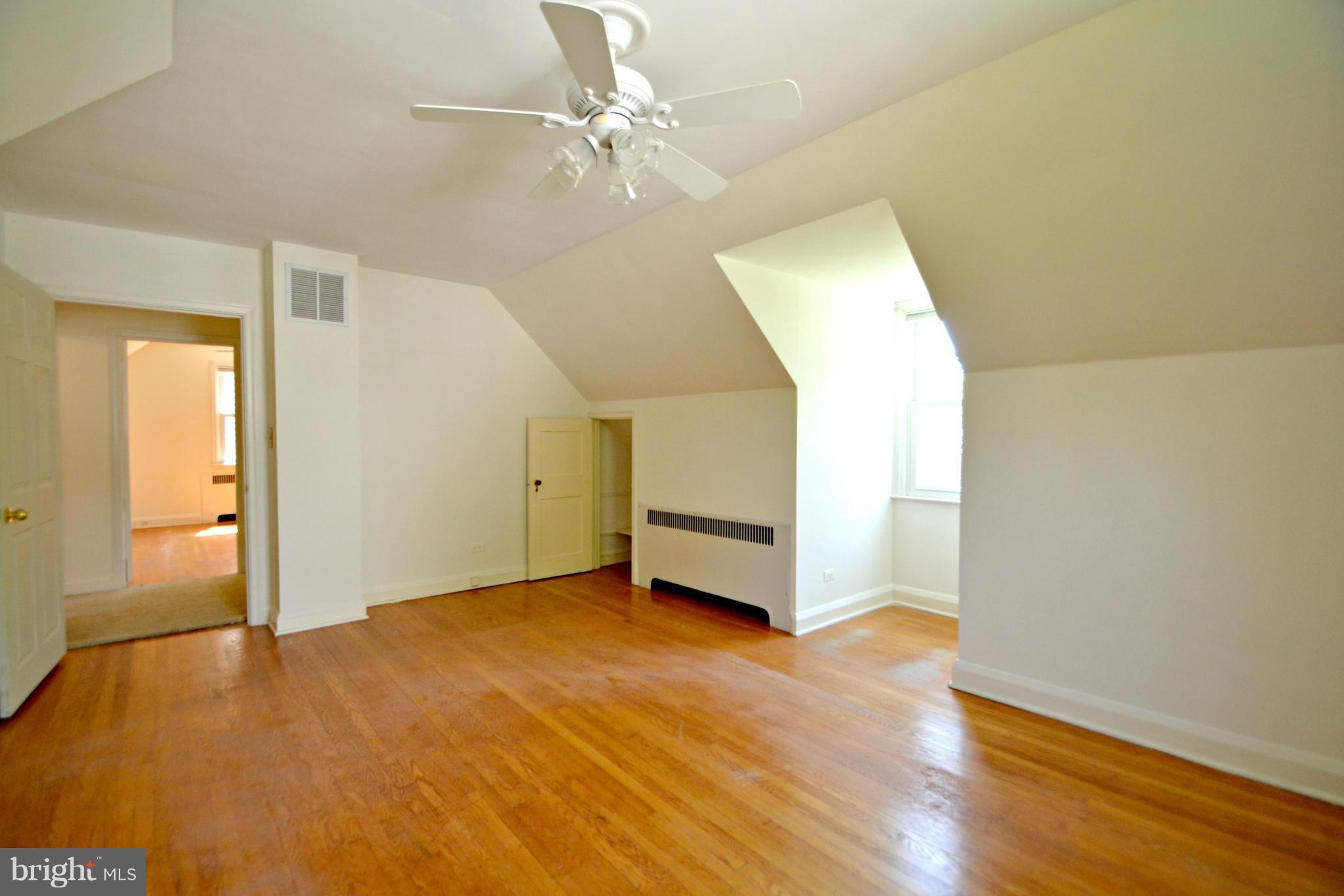 310 Alabama Road Towson, MD 21204 - Photo 17 of 25 Bedroom