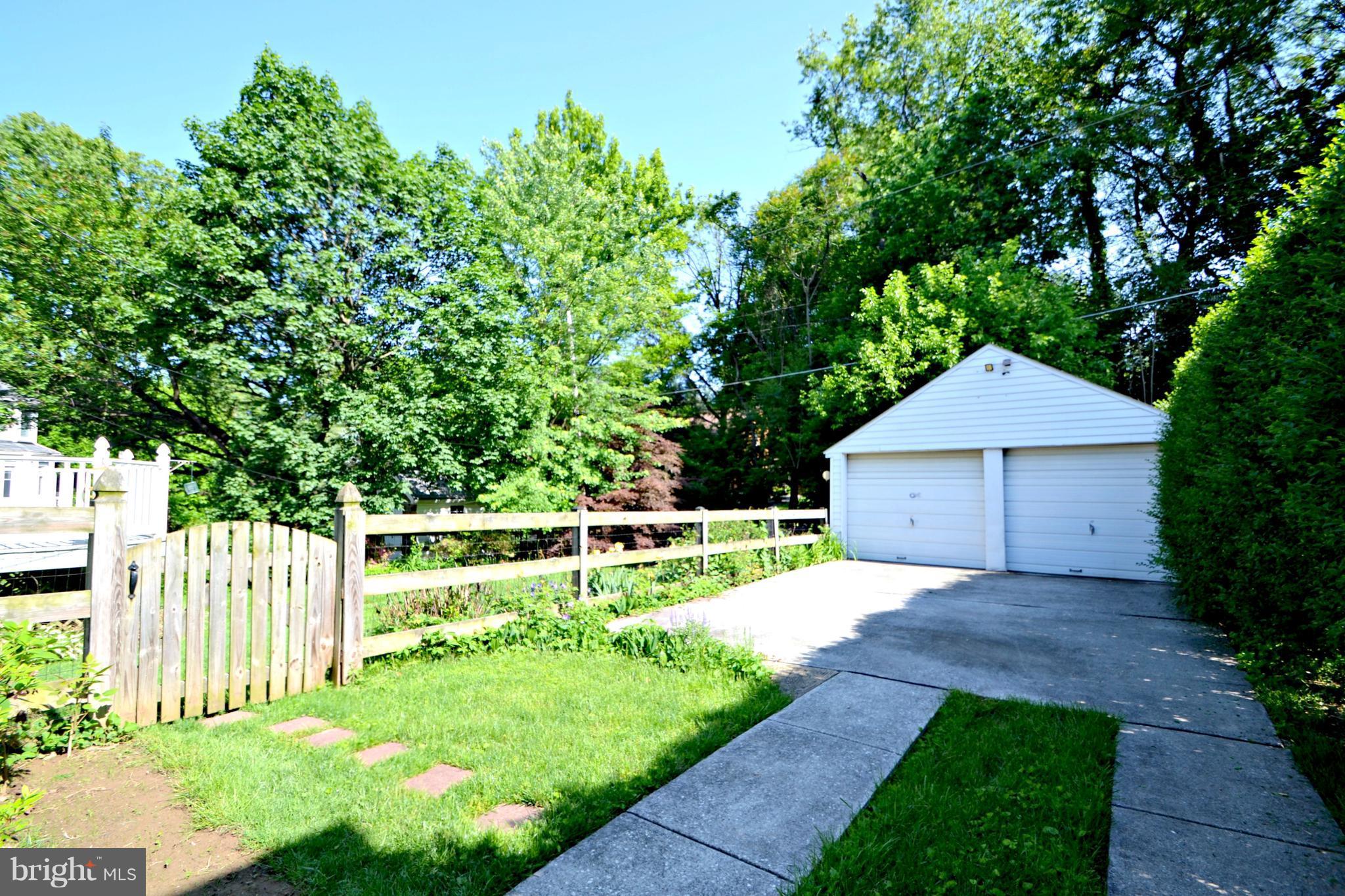 310 Alabama Road Towson, MD 21204 - Photo 20 of 25 Exterior (General)