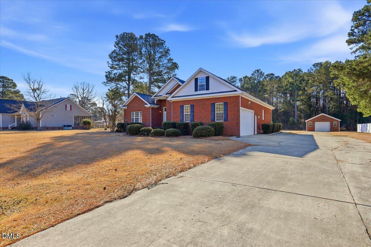 107 West Raintree Lane Goldsboro, NC 27534 - Photo 3 of 59 04-107 W Raintree Ln-4