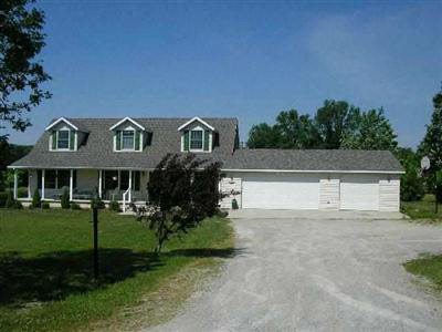8290 North Th Decatur, IN 46733 - Photo 1 of 6