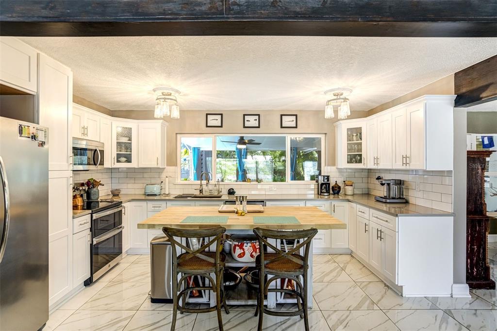 326 Mehlenbacher Road Belleair, FL 33756 - Photo 6 of 31