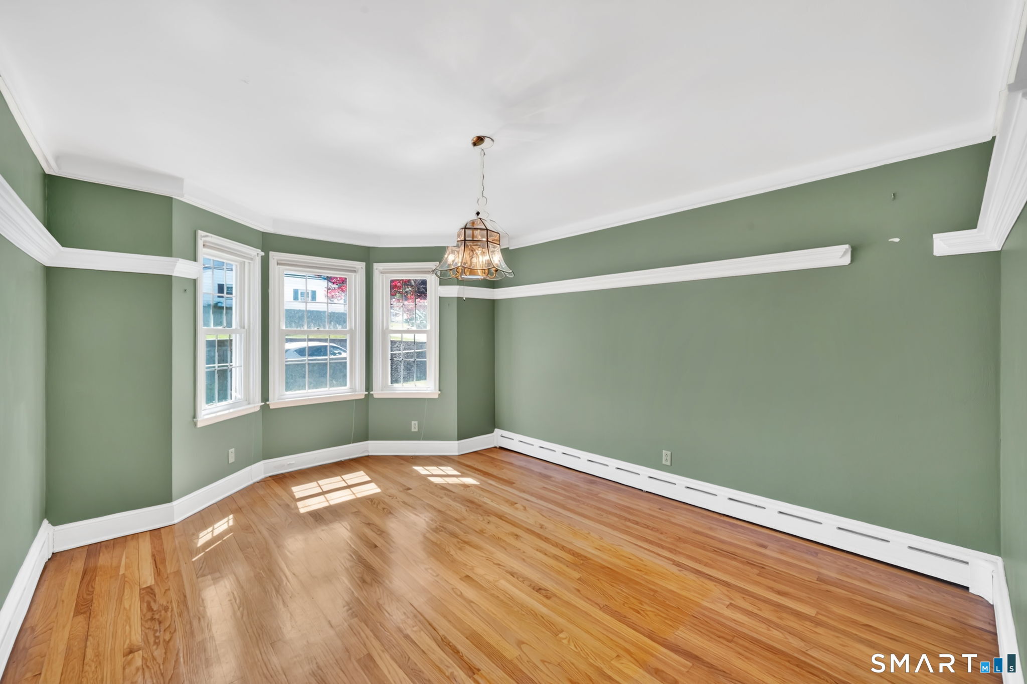 697 Woodtick Road Waterbury, CT 06705 - Photo 8 of 40