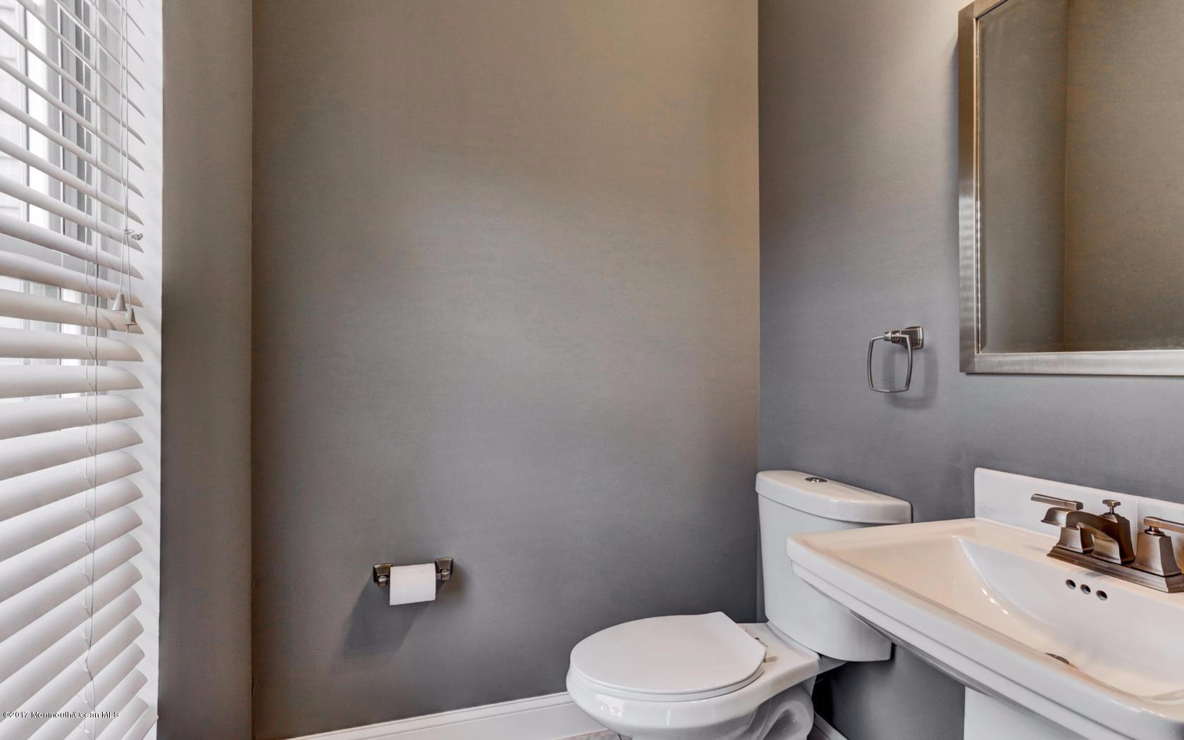 5 Bailey Road Aberdeen, NJ 07747 - Photo 18 of 27 Powder Room