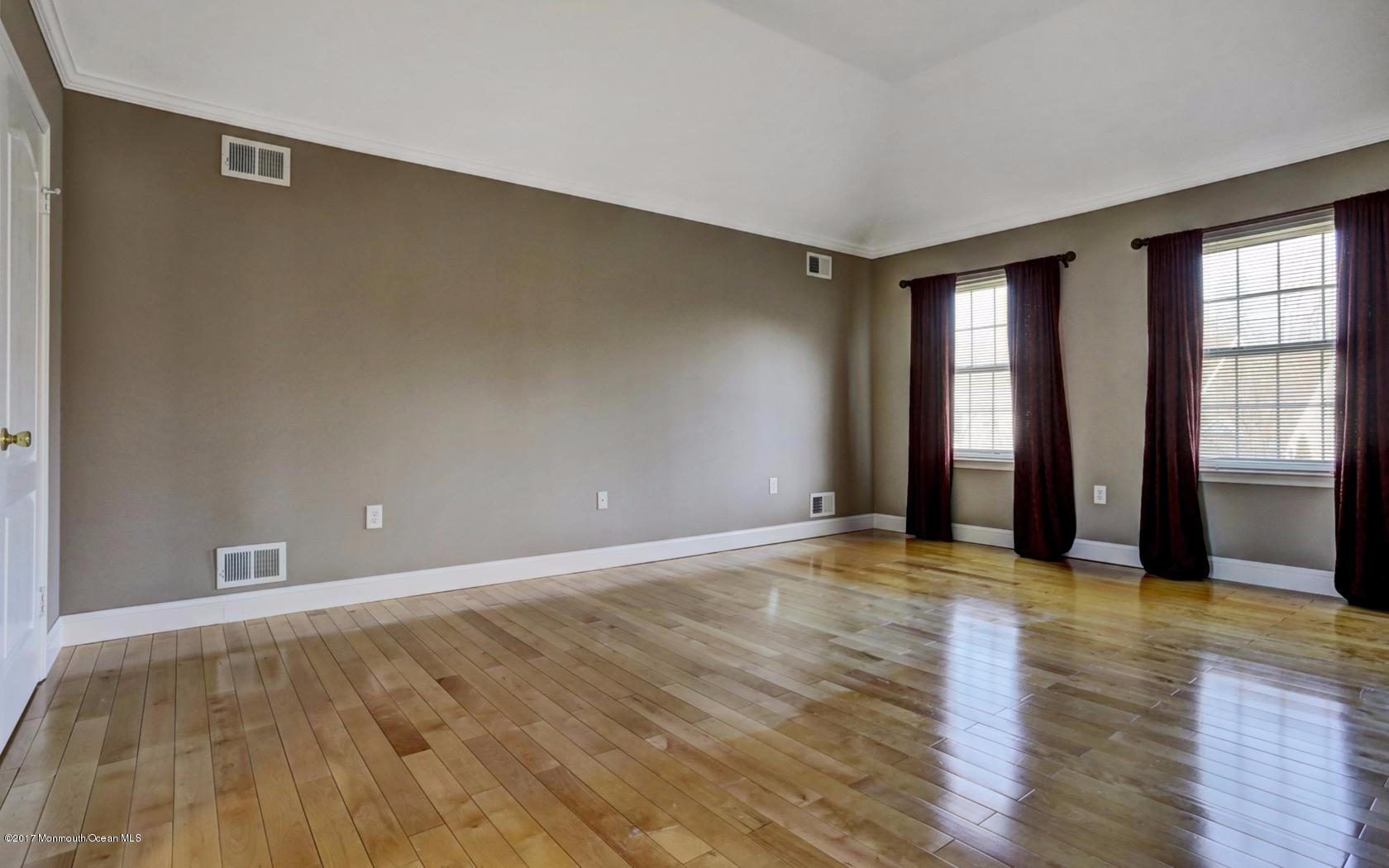 5 Bailey Road Aberdeen, NJ 07747 - Photo 21 of 27 Master Bedroom