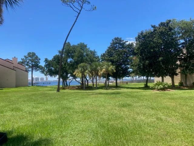 $195,000 | 8269 Navarre Parkway, Navarre, FL 32566