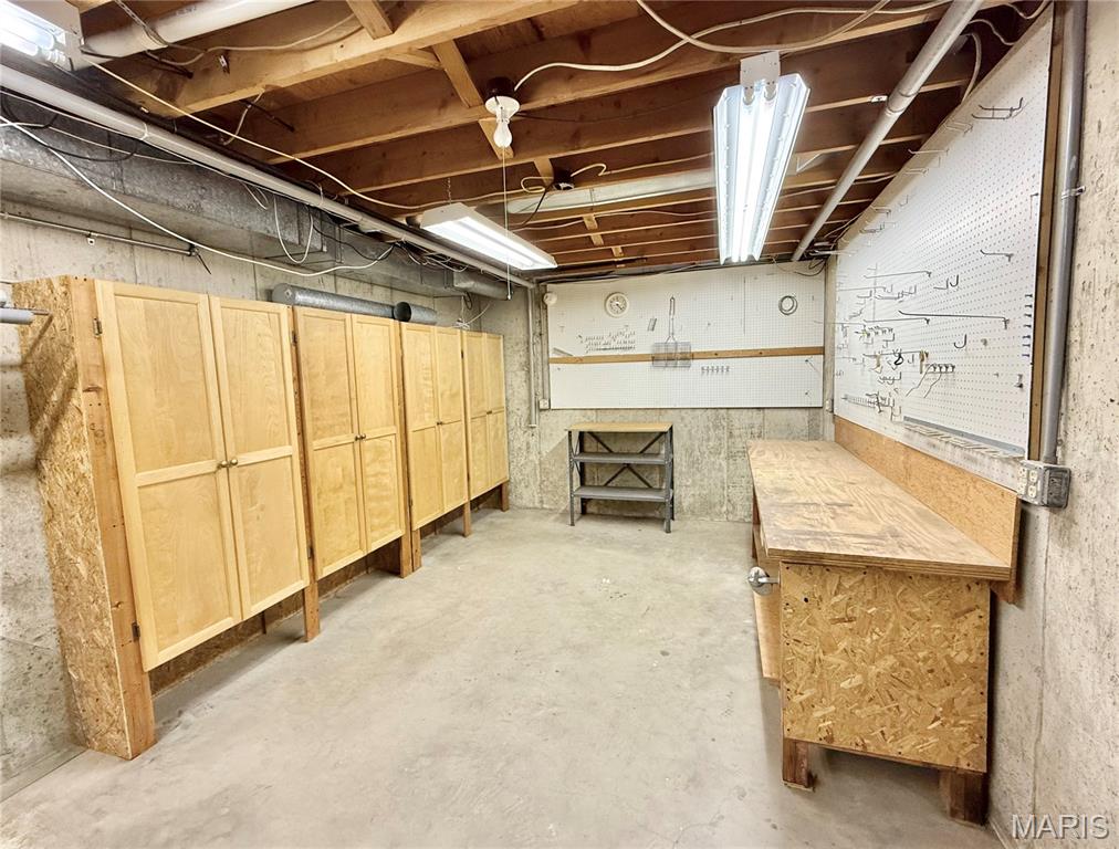 7404 Brown Street Moro, IL 62067 - Photo 30 of 41