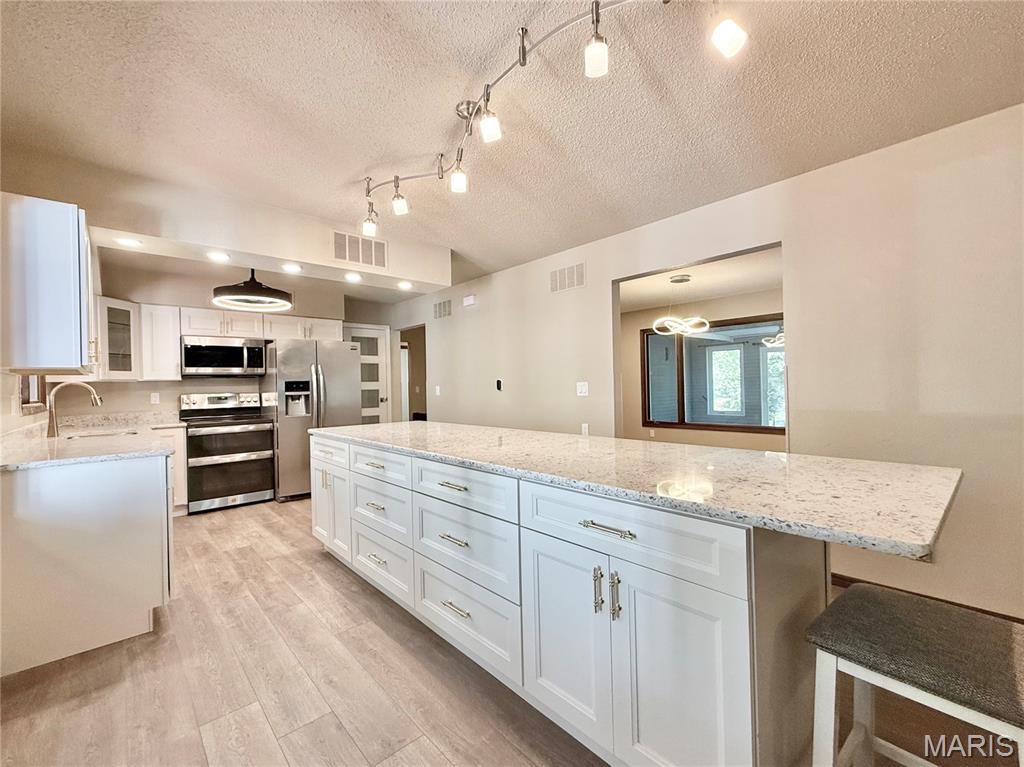 7404 Brown Street Moro, IL 62067 - Photo 10 of 41