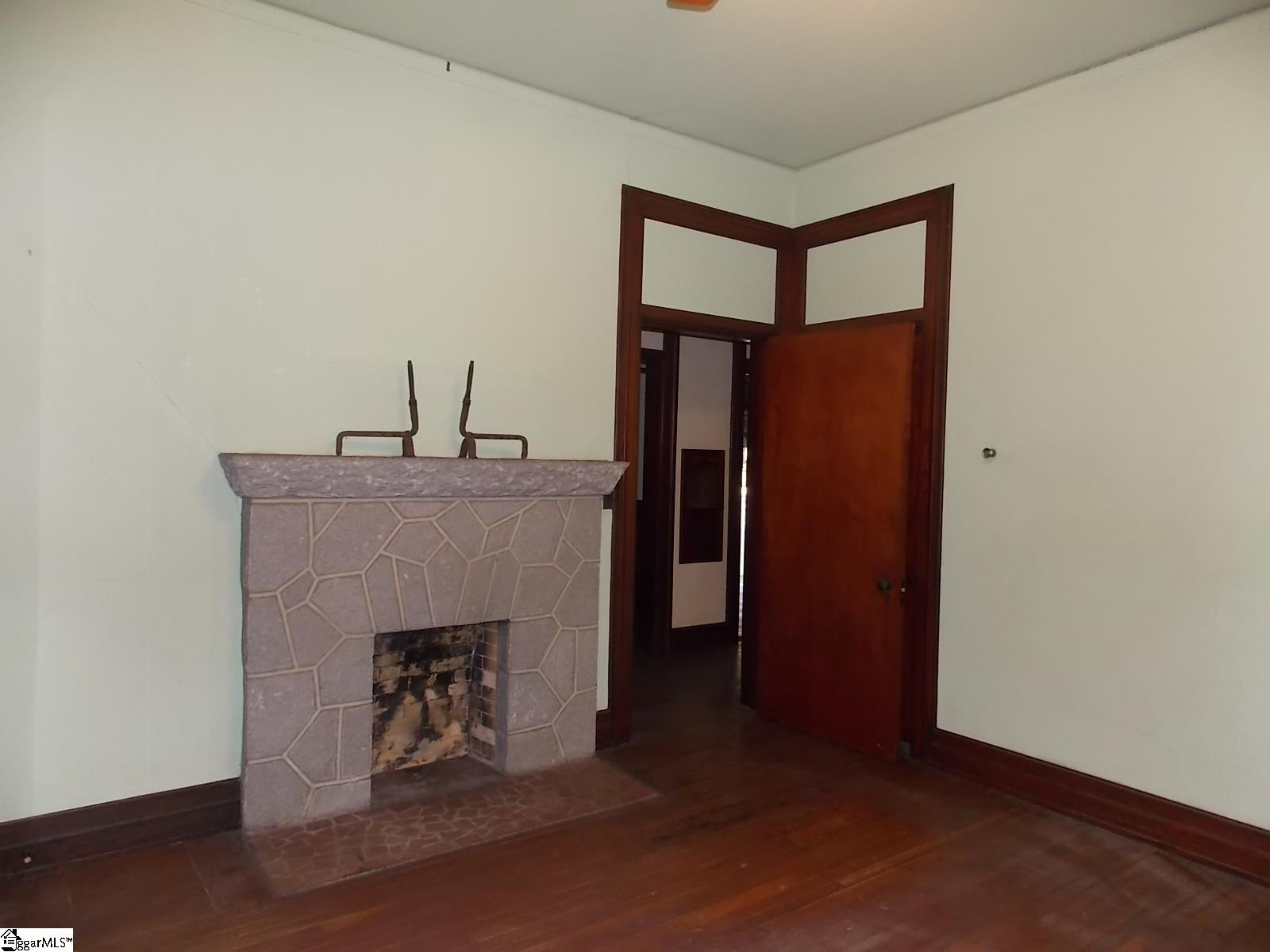 905 East Greenville Street Anderson, SC 29621 - Photo 16 of 38