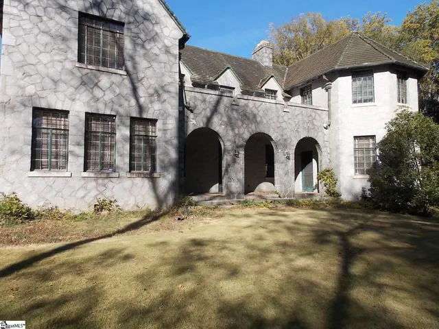 $667,000 | 905 East Greenville Street, Anderson, SC 29621