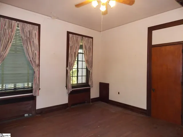 $667,000 | 905 East Greenville Street, Anderson, SC 29621