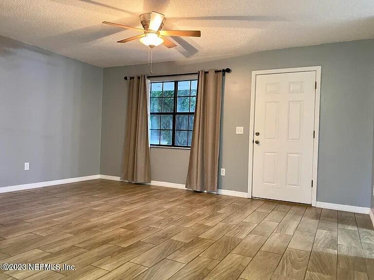 5761 Ricker Road Jacksonville, FL 32244 - Photo 4 of 11 eb6f0134d713ef1ef441d8d43e92f9f4-cc_ft_7