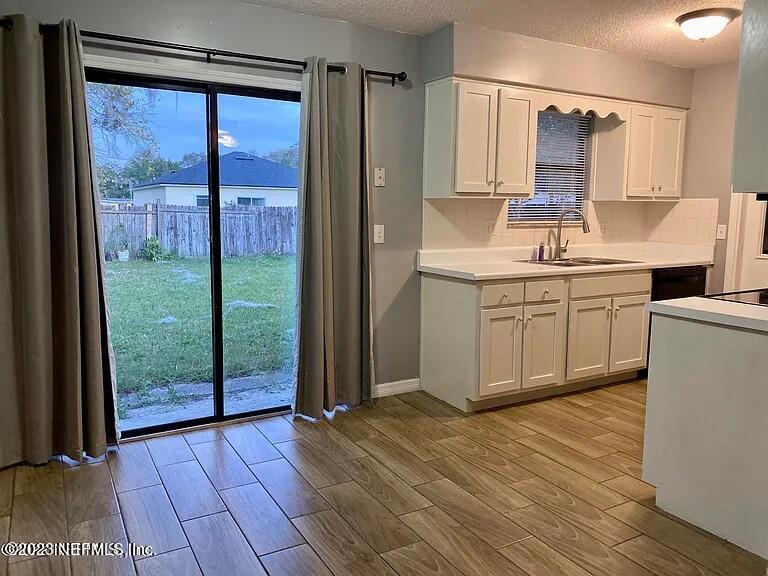 5761 Ricker Road Jacksonville, FL 32244 - Photo 5 of 11 b35fc1533a7b10f03d91f6fca1261df8-cc_ft_7
