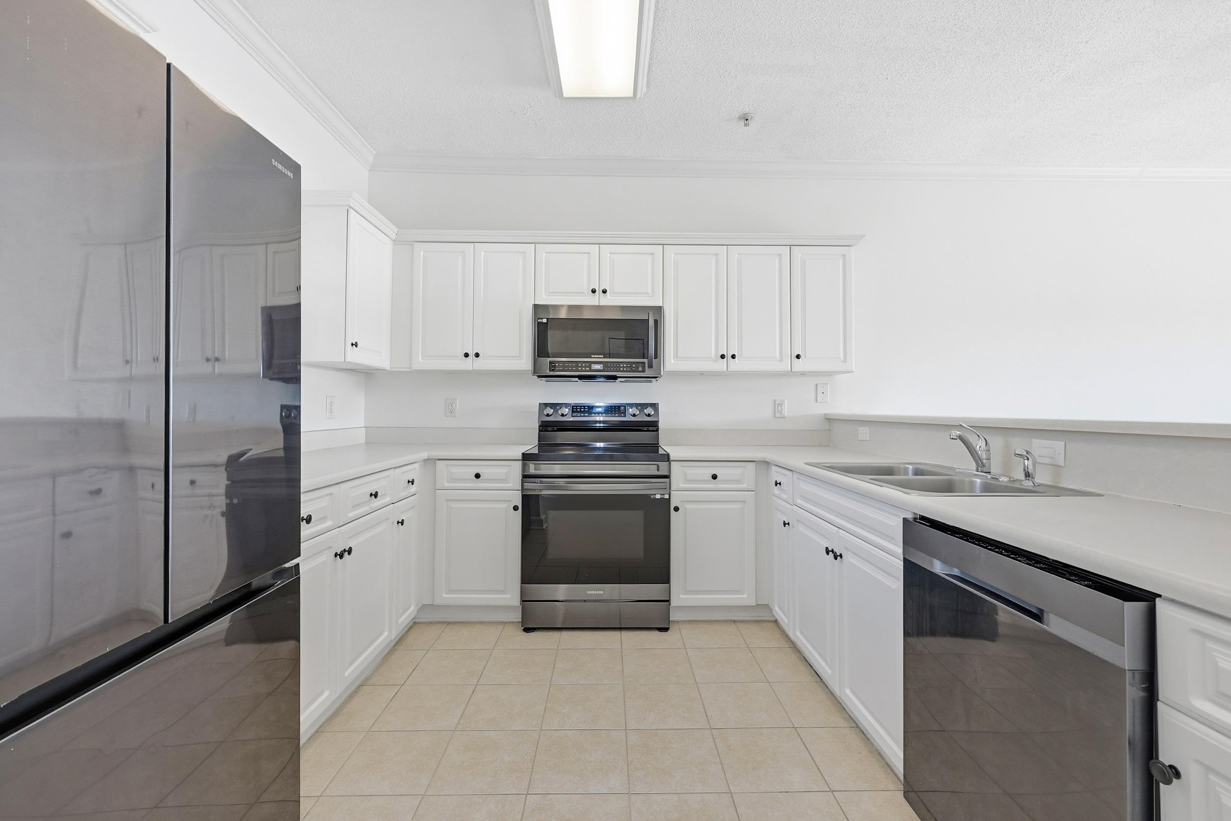 304 Kiskadee Loop, Unit 3F Conway, SC 29526 - Photo 4 of 32