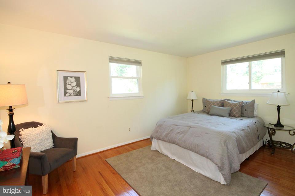 5804 Accomac Street Springfield, VA 22150 - Photo 13 of 29 Bedroom