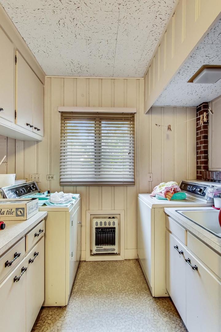 2813 Meyers Road Oak Brook, IL 60523 - Photo 30 of 62