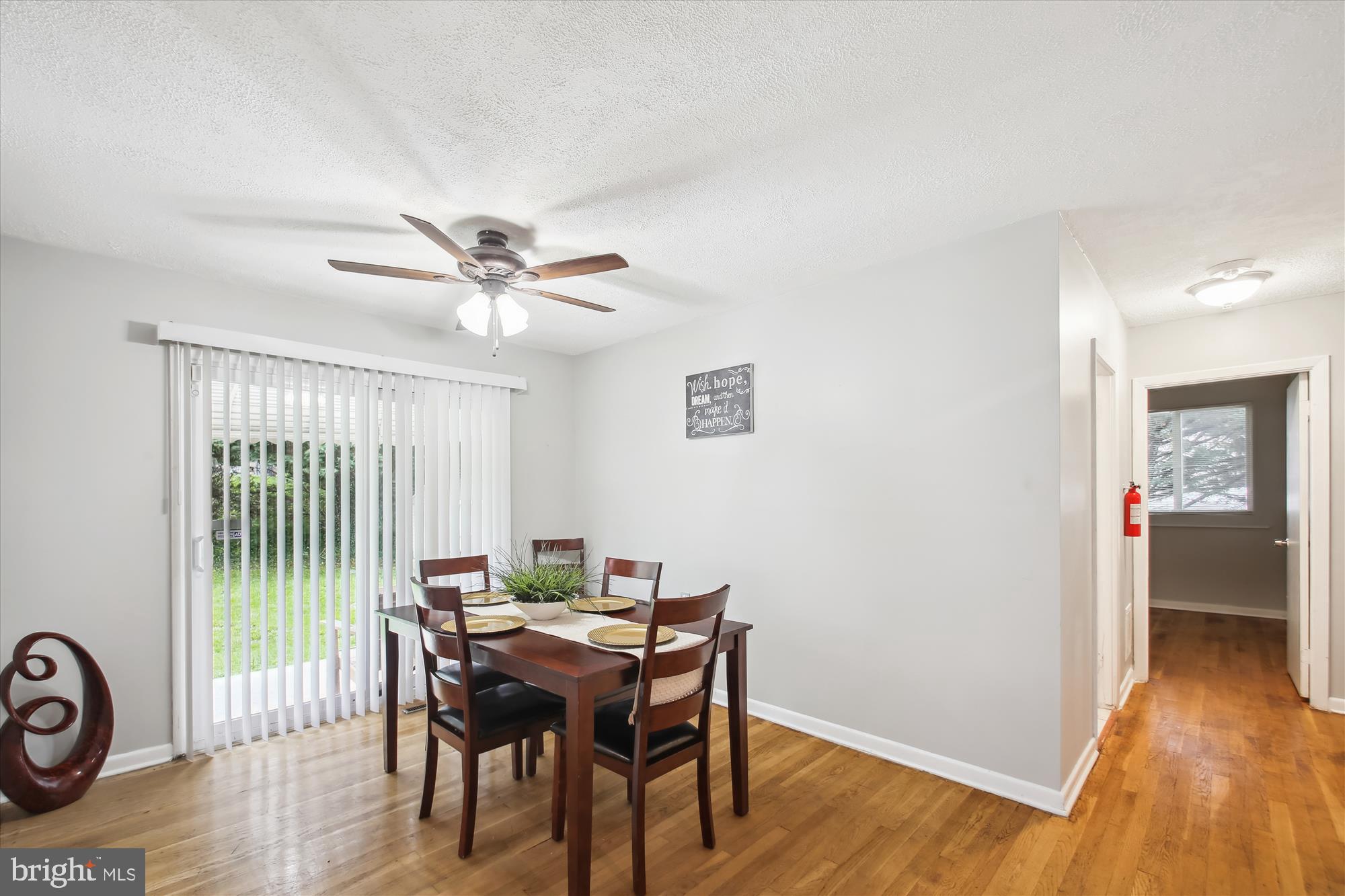 1418 Harberson Road Catonsville, MD 21228 - Photo 4 of 23 Dining Room