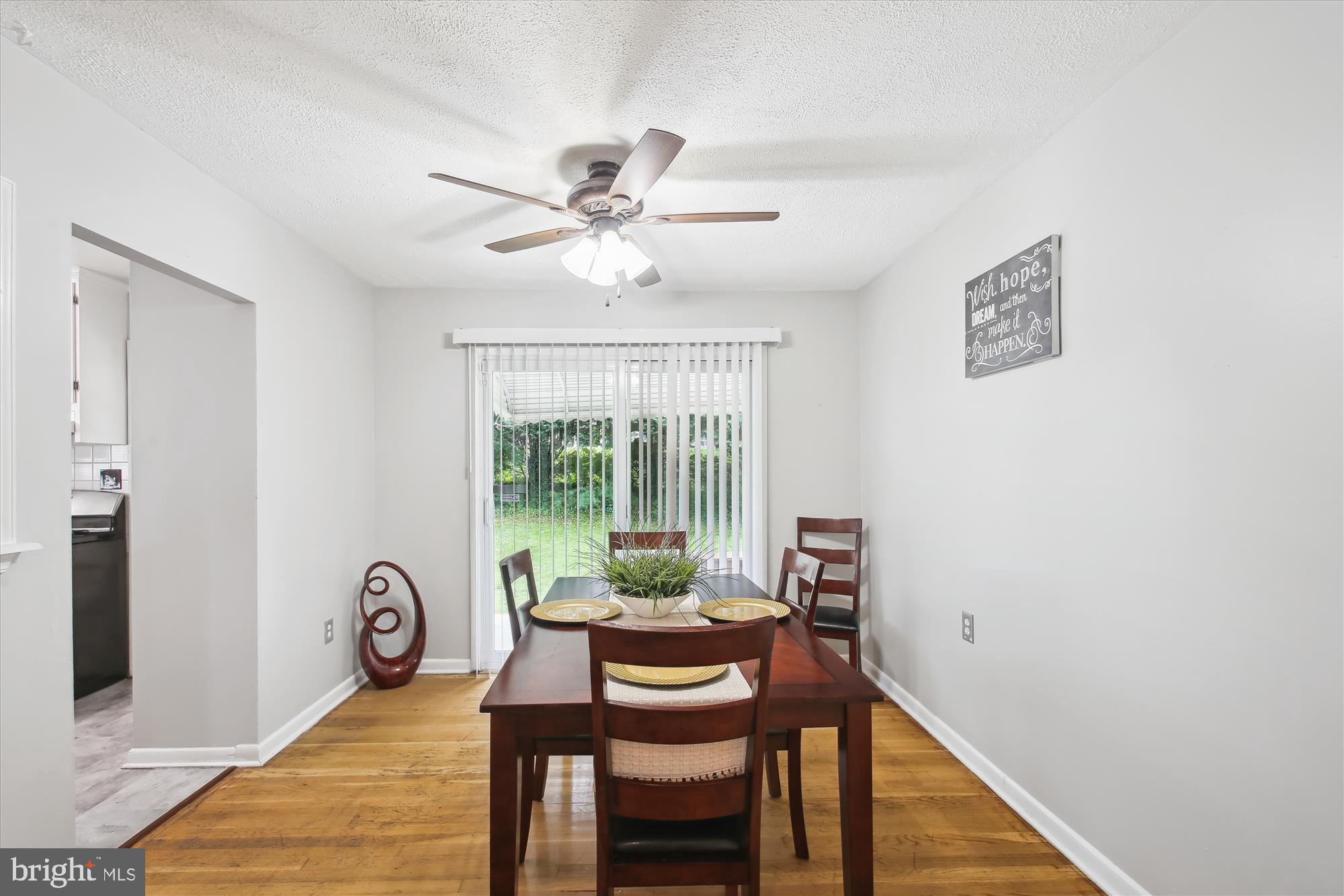 1418 Harberson Road Catonsville, MD 21228 - Photo 5 of 23 Dining Room