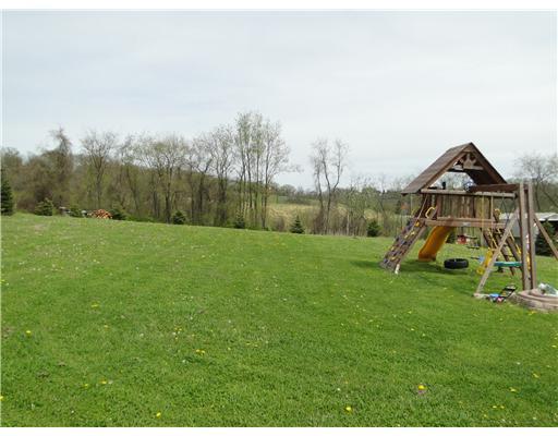 440 McElree Road Washington, PA 15301 - Photo 17 of 18 Yard/Garden.