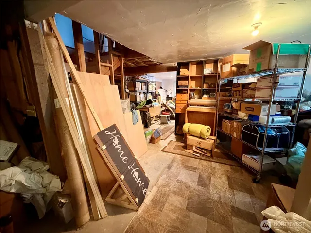 $474,000 | 5040 Southwest Lake Helena Road, Port Orchard, WA 98367